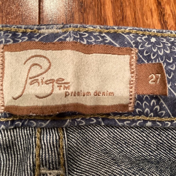 NWOT Paige Bootcut/Flare Jeans, size 27, blue - Picture 4 of 5